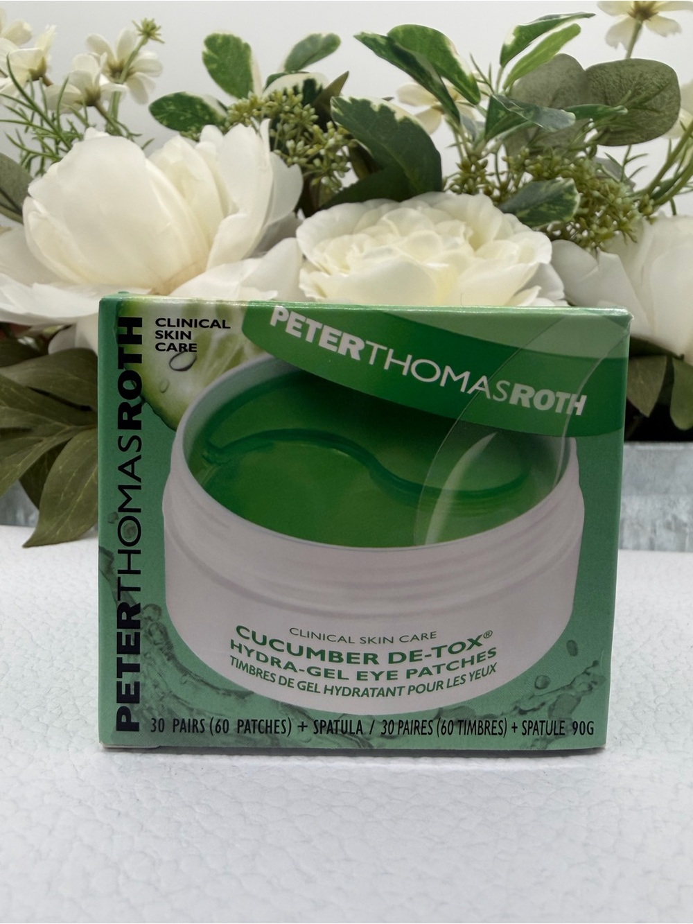 PETER THOMAS ROTH 🆕 Sealed
Cucumber De-Tox Hydra-Gel Eye Patches
✨Retail $56